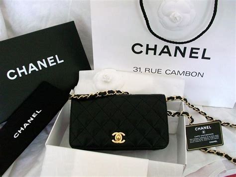 petit sac chanel|chanel boutique.